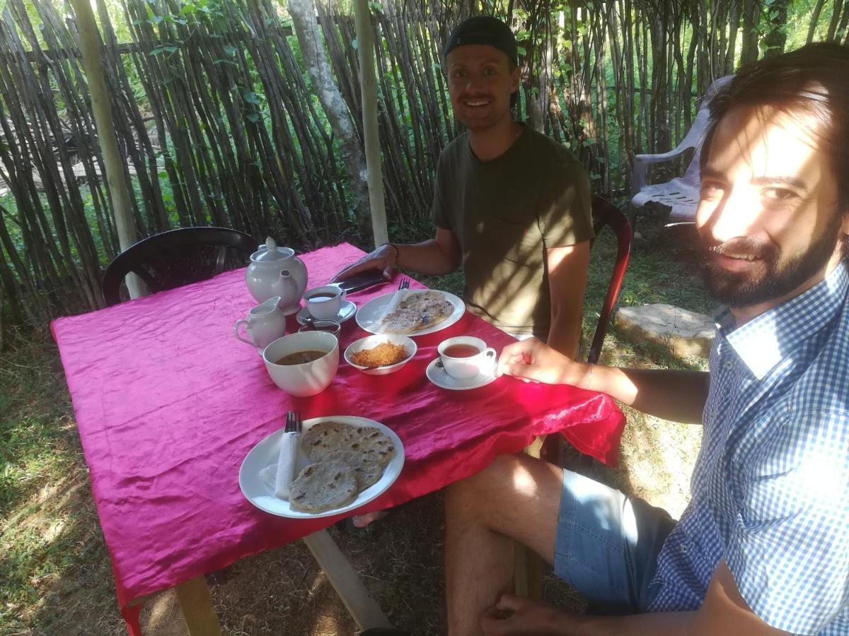 Bamboo Home Stay Hiriketiya Dikwella Ngoại thất bức ảnh